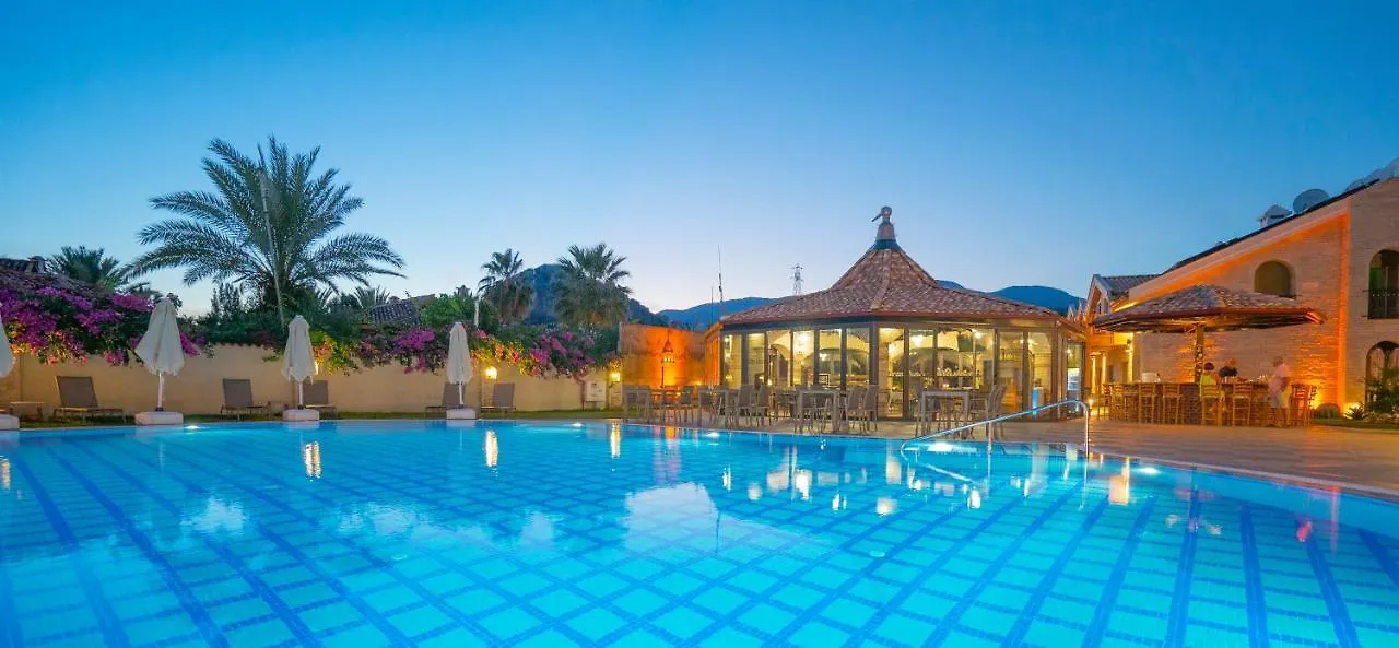 Dalyan Live Spa Hotel 3*,