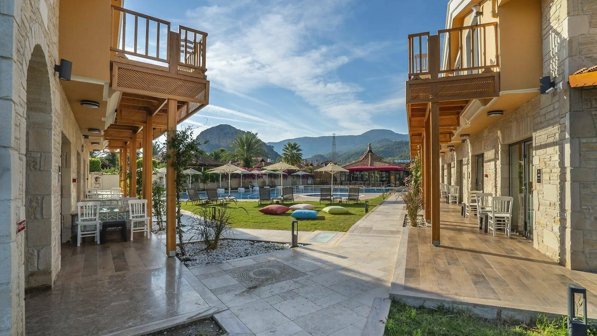 Dalyan Live Spa Hotel