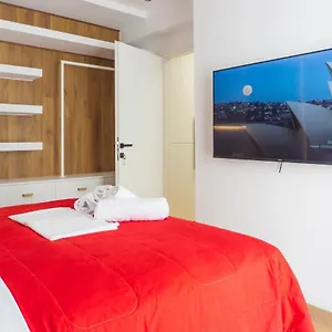  Daire New Modern Style Next To The Train Station Yunanistan